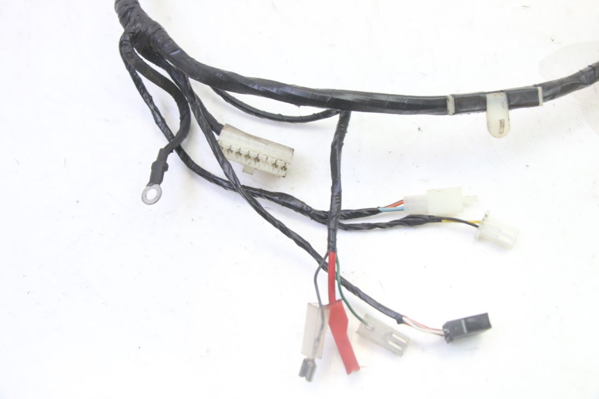 photo de CABLEADO PIAGGIO FLY 2T 50 (2004 - 2017) - Primer plano técnico