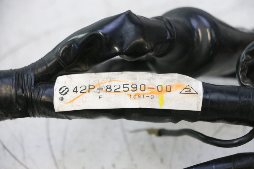 photo de CABLEADO YAMAHA FZ8 800 (2010 - 2016) - Estado de la superficie y material