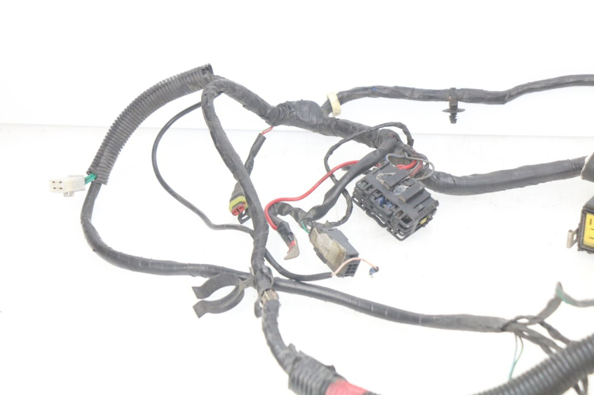 photo de CABLEADO PEUGEOT GEOPOLIS 400 (2007 - 2013) - Zoom sobre los componentes