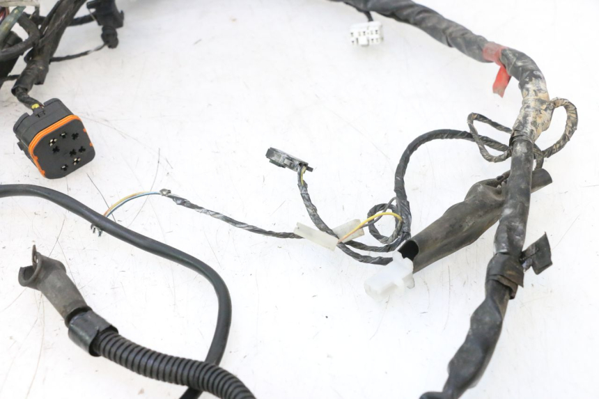 photo de CABLEADO GILERA GP 800 (2007 - 2013) - Zoom estado de uso