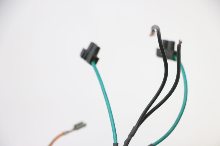 photo de CABLEADO SUZUKI GSF N BANDIT 1200 (2001 - 2005) - Detalles de los puntos de fijación