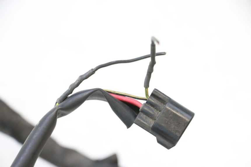 photo de CABLEADO SUZUKI GSR 600 (2005 - 2012) - Estado de la superficie y material
