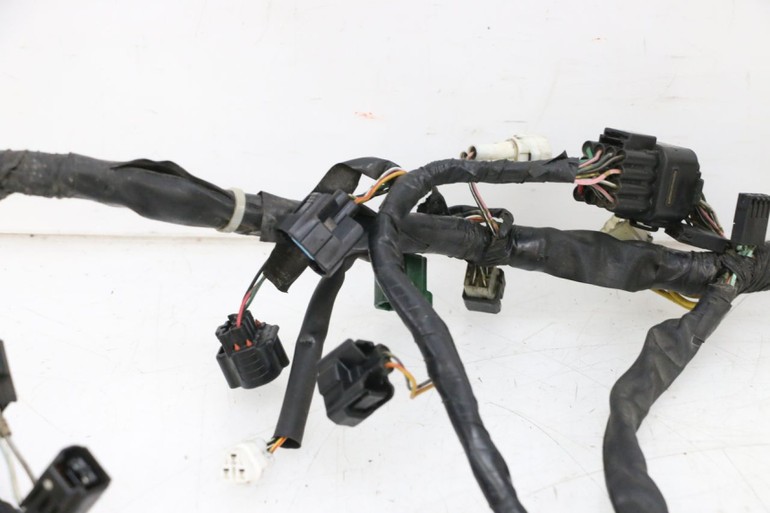 photo de CABLEADO SUZUKI GSXR GSX-R 1000 (2003 - 2004) - Primer plano de alta resolución