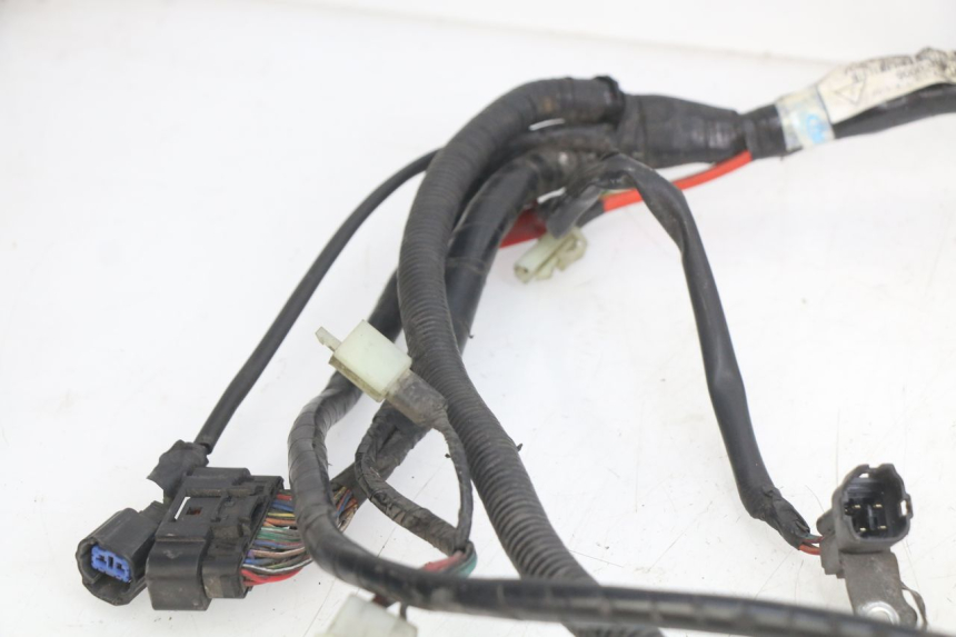 photo de CABLEADO SYM GTS EFI 125 (2012 - 2016) - Primer plano técnico