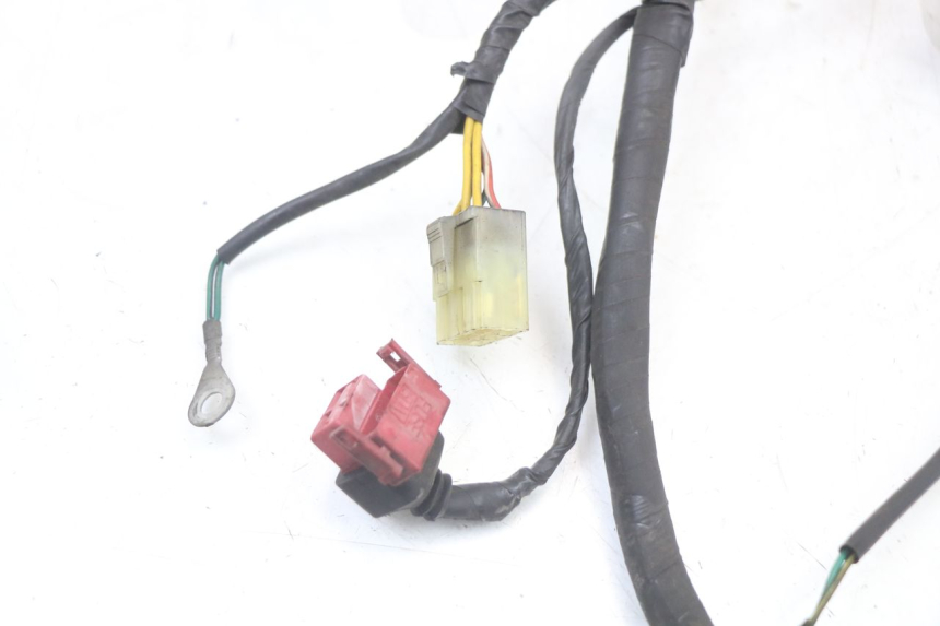 photo de CABLEADO HONDA NES AROBASE 125 (2000 - 2003) - Primer plano técnico