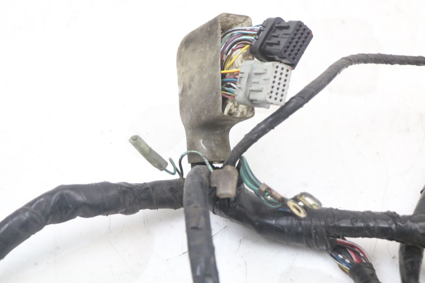 photo de CABLEADO HONDA PCX (JF28) 125 (2009 - 2011) - Primer plano técnico