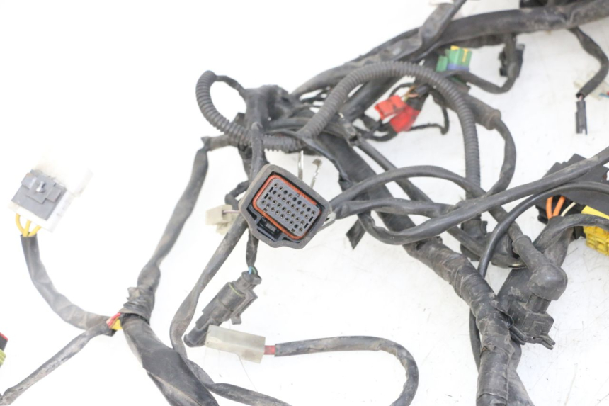 photo de CABLEADO PIAGGIO IE MP3 YOURBAN 300 (2011 - 2016) - Zoom estado de uso