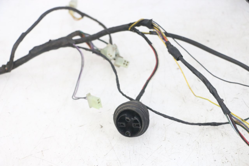 photo de CABLEADO PEUGEOT JET FORCE CARBU 50 (2003 - 2016) - Otra perspectiva