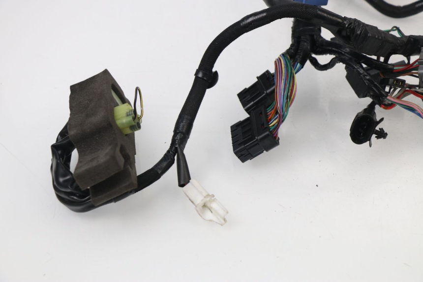 photo de CABLEADO KAWASAKI Z800 Z ABS 800 (2013 - 2017) - Detalles de los puntos de fijación