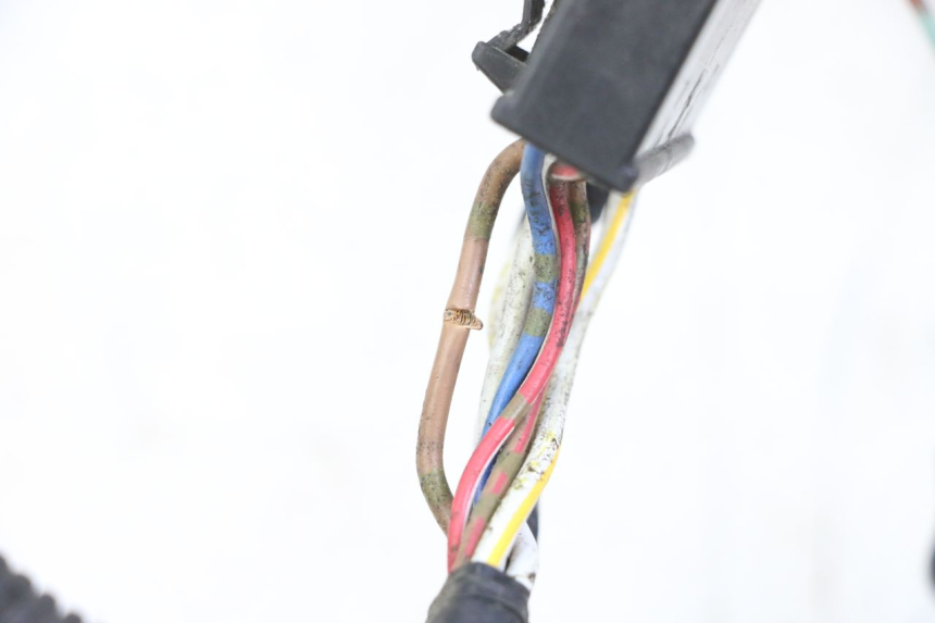 photo de CABLEADO KAWASAKI ZR7 ZR-7 S 750 (1999 - 2004) - Detalle de la pieza