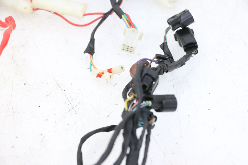 photo de CABLEADO KIDEN KD125-G 125 (2018 - 2022) - Zoom sobre los componentes