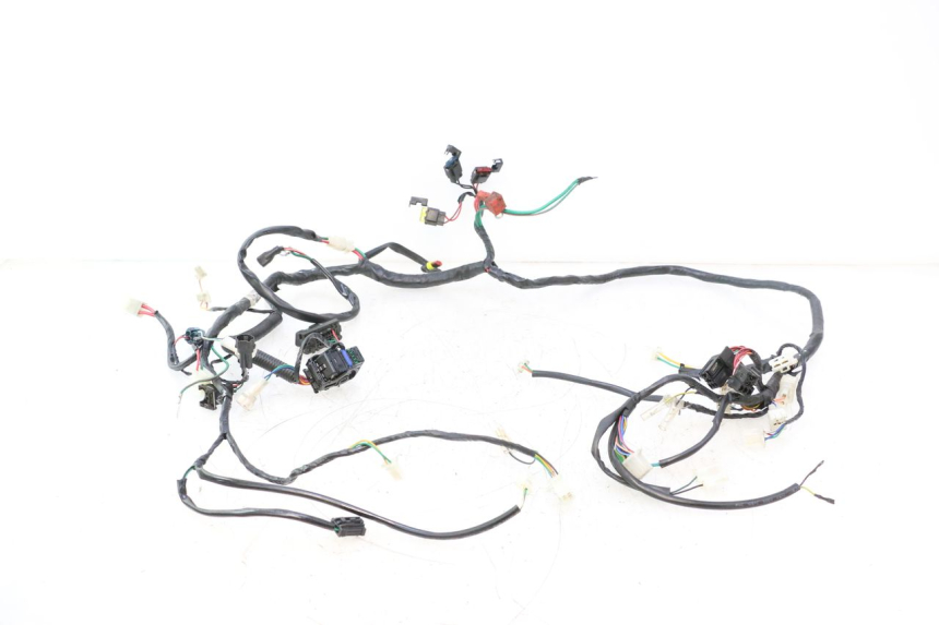 photo de CABLEADO PEUGEOT KISBEE 2T 50 (2018 - 2022) - Detalles de los puntos de fijación