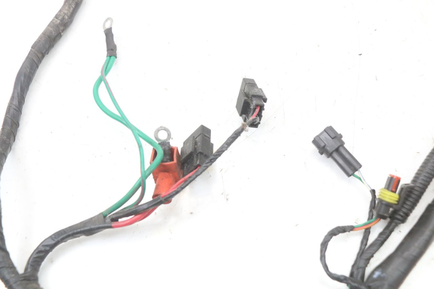 photo de CABLEADO PEUGEOT KISBEE 4T 50 (2018 - 2022) - Primer plano técnico