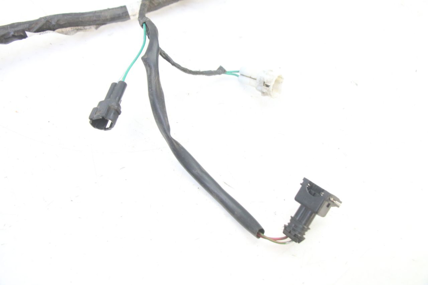 photo de CABLEADO PEUGEOT KISBEE 4T 50 (2018 - 2022) - Primer plano técnico