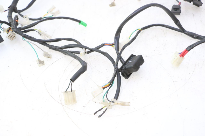 photo de CABLEADO PEUGEOT KISBEE 4T 50 (2023 - 2026) - Características distintivas