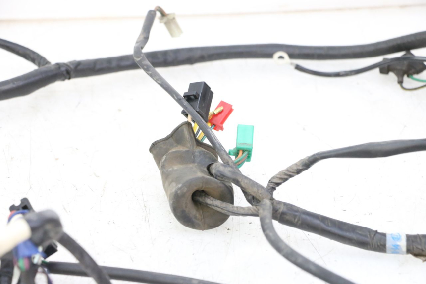 photo de CABLEADO KYMCO PEOPLE S 125 (2000 - 2008) - Zoom sobre los componentes