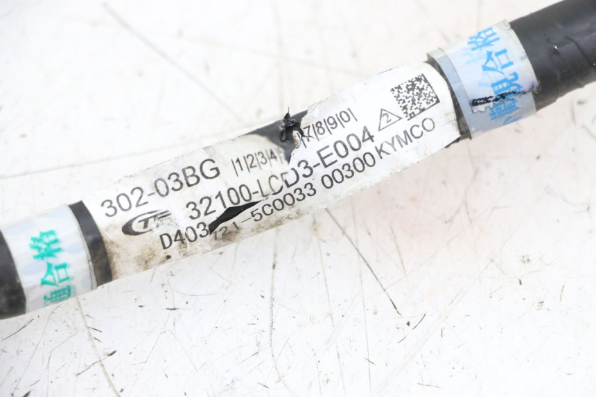 photo de CABLEADO KYMCO PEOPLE S 125 (2000 - 2008) - Primer plano técnico