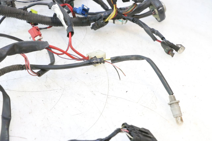photo de CABLEADO PIAGGIO LIBERTY IGET 4T 50 (2021 - 2025) - Perfil de la pieza de repuesto