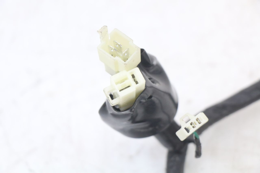 photo de CABLEADO MASH LEGEND'R 4T 50 (2021 - 2025) - Detalles de los puntos de fijación