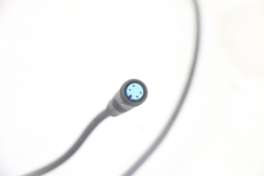 photo de CABLEADO XIAOMI MI PRO 2 1 - Otra perspectiva