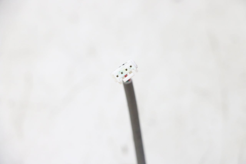 photo de CABLEADO XIAOMI MI PRO 2 1 - Zoom estado de uso