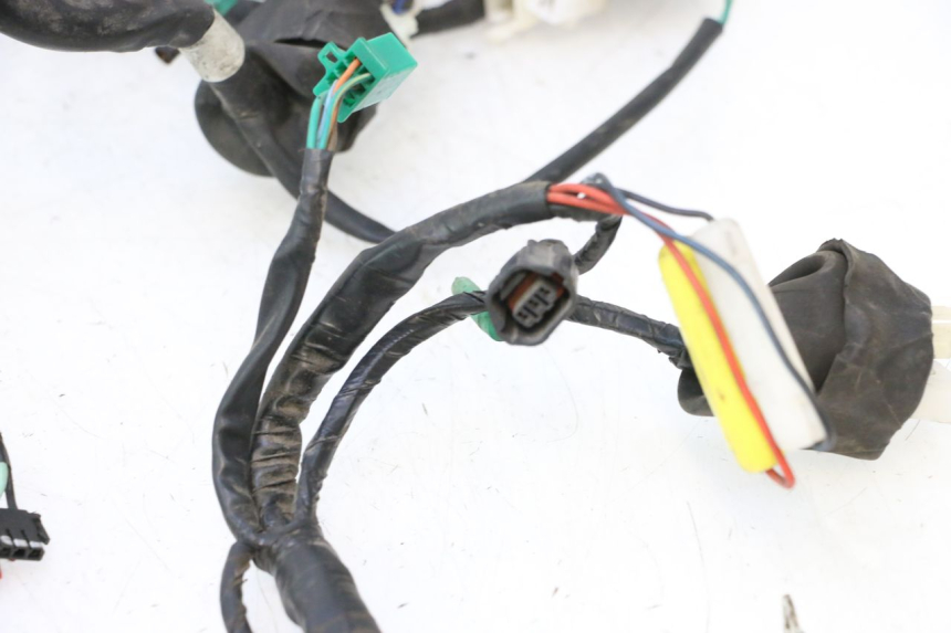 photo de CABLEADO KYMCO MOVIE S 125 (2009 - 2018) - Detalles de los puntos de fijación