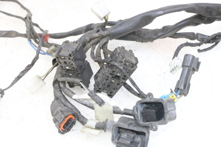photo de CABLEADO PIAGGIO MP3 LT 400 (2007 - 2012) - Otra vista del artículo
