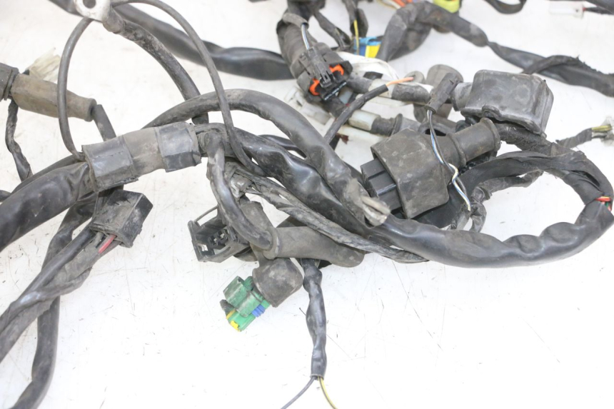 photo de CABLEADO PIAGGIO MP3 LT 400 (2007 - 2012) - Primer plano de alta resolución