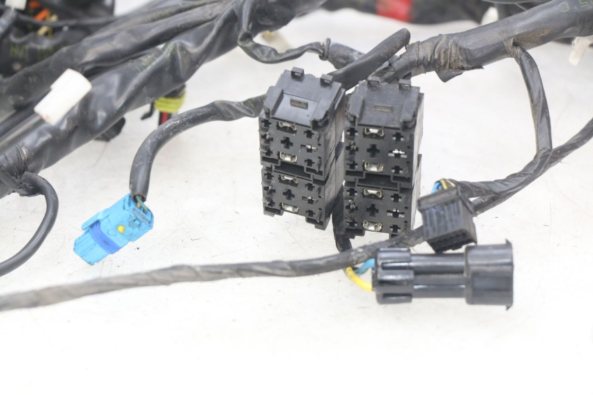 photo de CABLEADO PIAGGIO MP3 500 (2014 - 2017) - Características distintivas