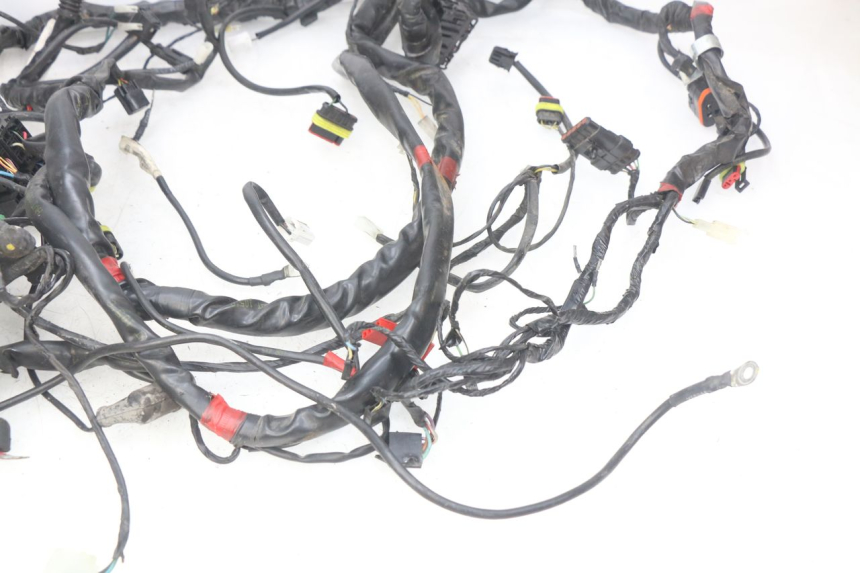 photo de CABLEADO PIAGGIO MP3 500 (2014 - 2017) - Primer plano de alta resolución