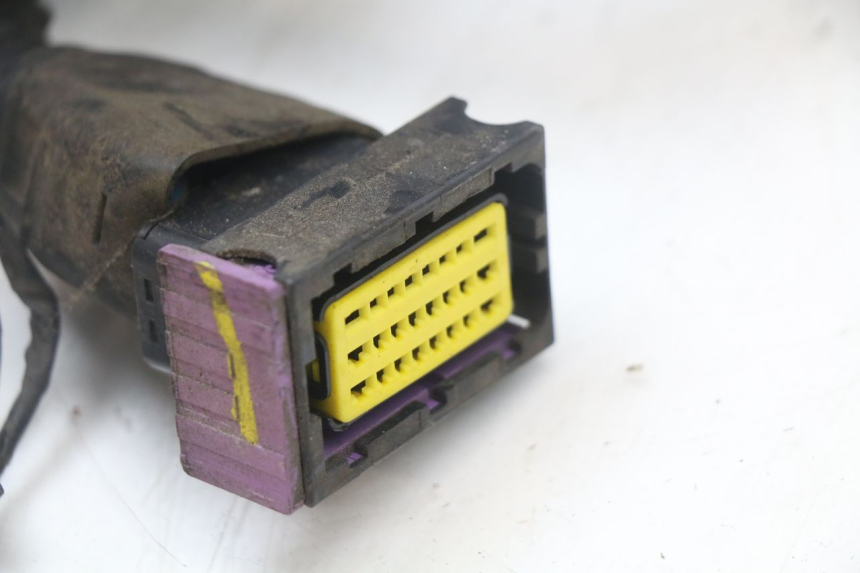photo de CABLEADO PIAGGIO MP3 125 (2006 - 2014) - Otra perspectiva