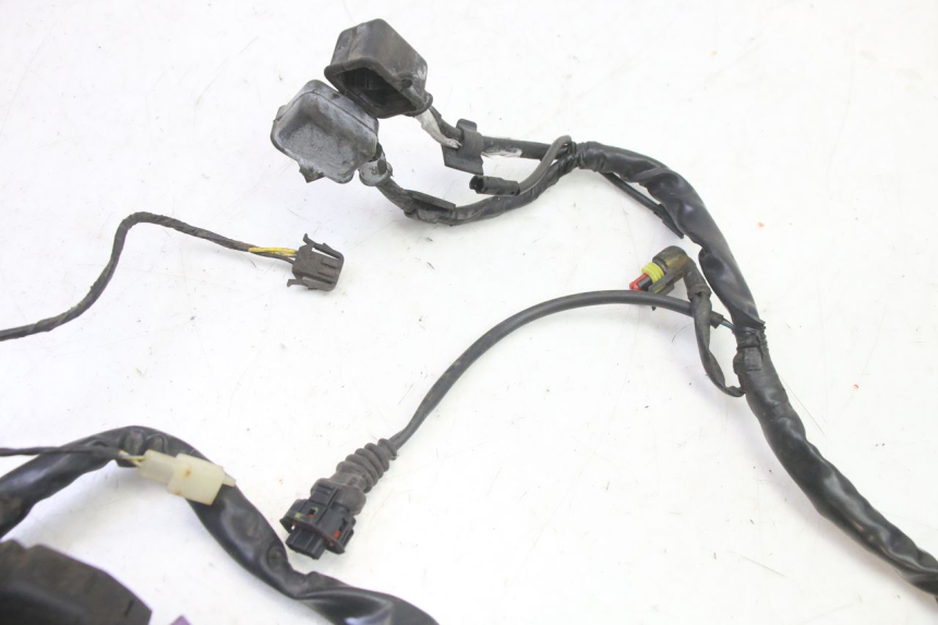 photo de CABLEADO PIAGGIO MP3 RL 250 (2006 - 2010) - Otra perspectiva
