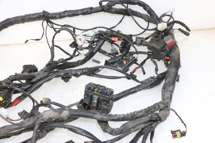 photo de CABLEADO PIAGGIO MP3 500 (2011 - 2015) - Inspección visual detallada