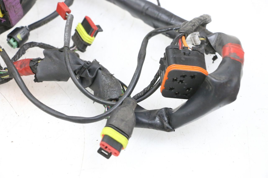 photo de CABLEADO PIAGGIO MP3 500 (2016 - 2018) - Otra vista del artículo