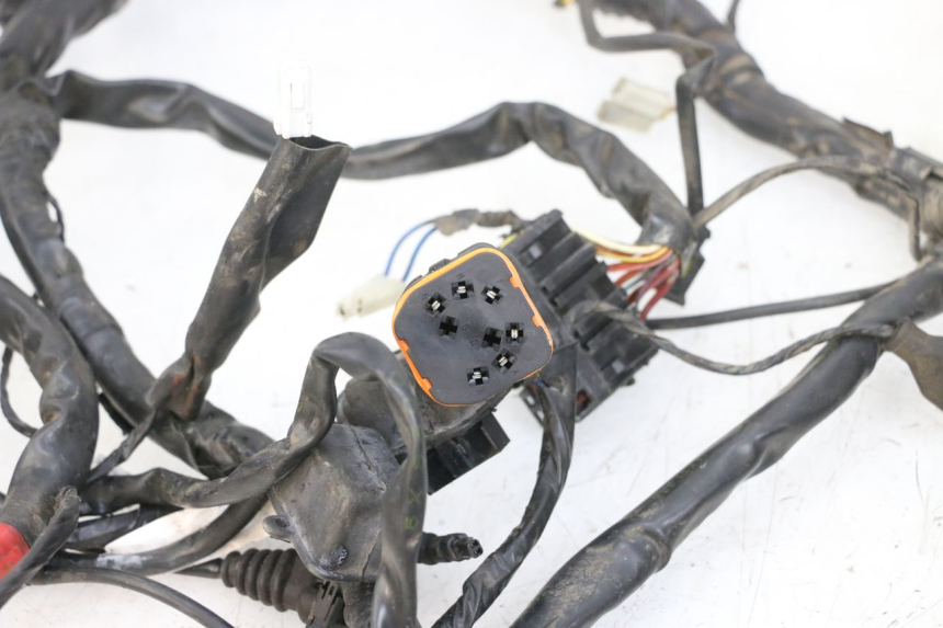 photo de CABLEADO PIAGGIO MP3 RL 250 (2006 - 2010) - Recambio usado revisado