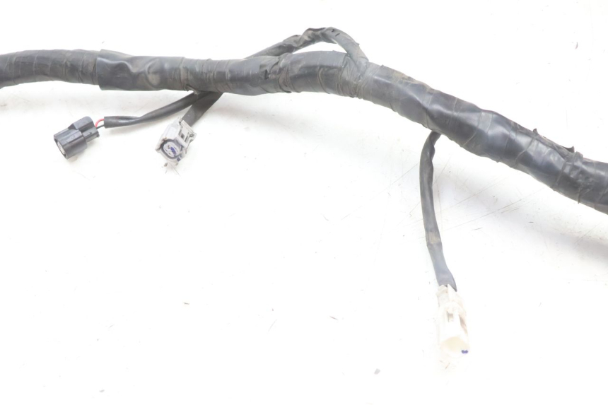photo de CABLEADO YAMAHA N-MAX NMAX 125 (2021 - 2024) - Detalles de los puntos de fijación