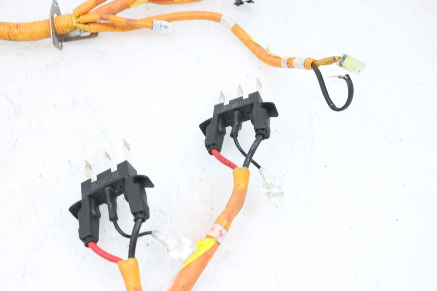 photo de CABLEADO YAMAHA NEO'S CORE 1 (2022 - 2026) - Vista general del producto