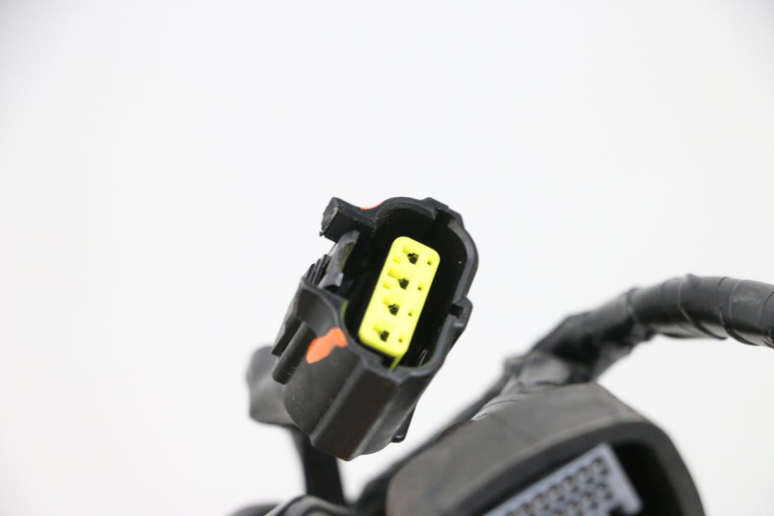 photo de CABLEADO YAMAHA NEO'S CORE 1 (2022 - 2026) - Marcados y referencias originales