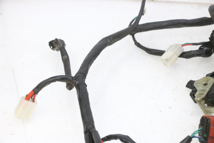 photo de CABLEADO KYMCO LIKE 4T 50 (2019 - 2025) - Detalles de los puntos de fijación