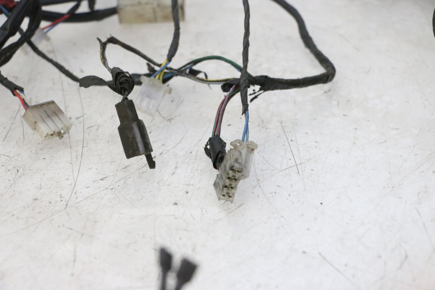 photo de CABLEADO PIAGGIO NEW TYPHOON 50 (2010 - 2017) - Primer plano técnico