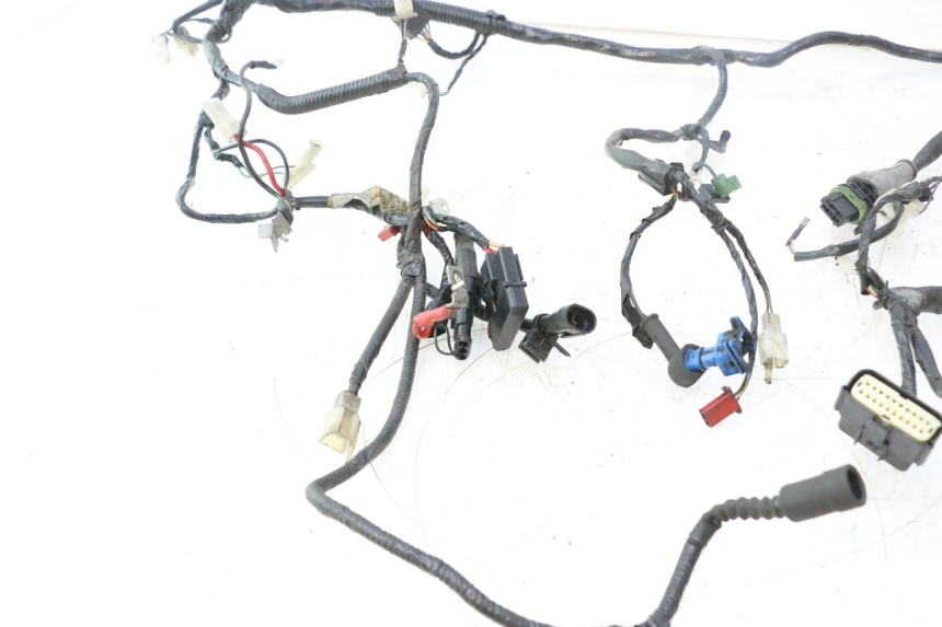 photo de CABLEADO PIAGGIO NEW TYPHOON 50 (2018 - 2021) - Detalles de los puntos de fijación
