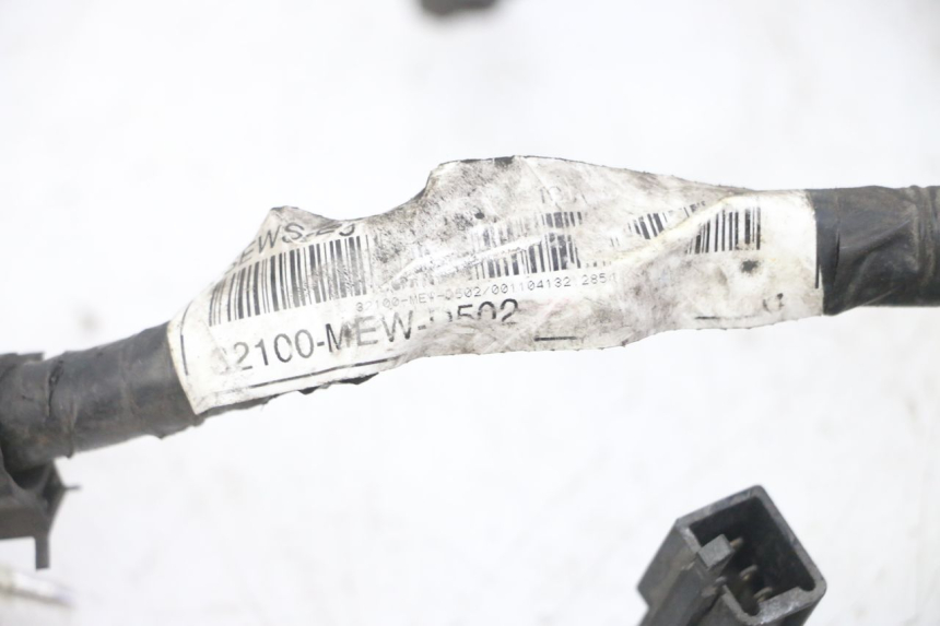 photo de CABLEADO HONDA NTV DEAUVILLE ABS 700 (2007 - 2016) - Primer plano técnico