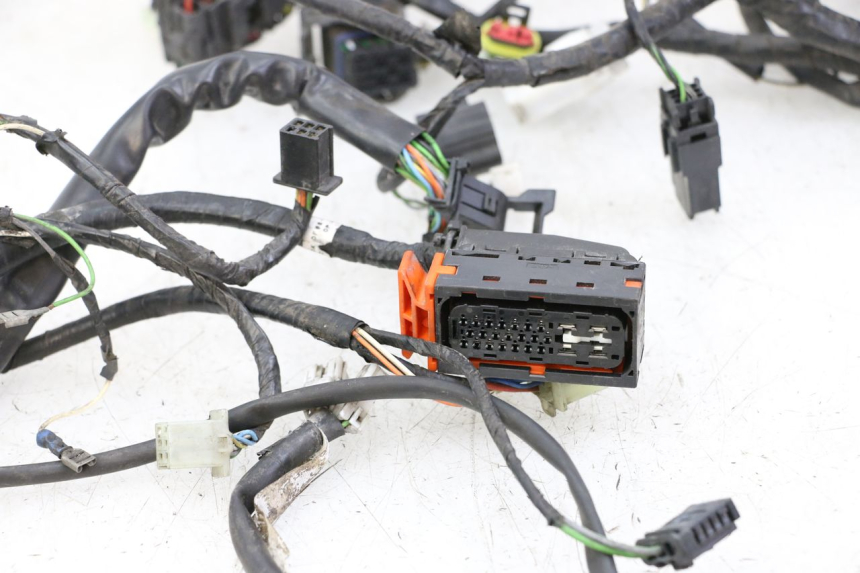 photo de CABLEADO PEUGEOT SATELIS 125 (2013 - 2018) - Zoom estado de uso