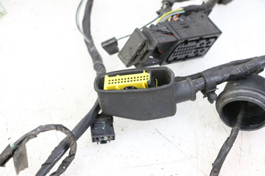 photo de CABLEADO PEUGEOT SATELIS COMPRESSOR K15 125 (2006 - 2009) - Marcados y referencias originales