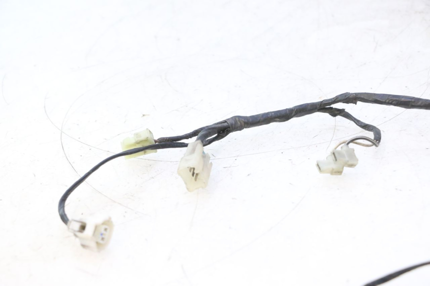 photo de CABLEADO DEL FARO SUZUKI BURGMAN 125 (2007 - 2014) - Zoom estado de uso