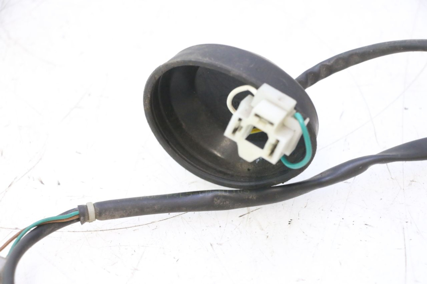 photo de FARO CABLEADO PEUGEOT ELYSTAR 50 (2002 - 2014) - Primer plano técnico