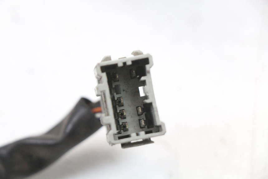 photo de Haz de luz HONDA FES S-WING SWING ABS 125 (2007 - 2015) - Zoom estado de uso