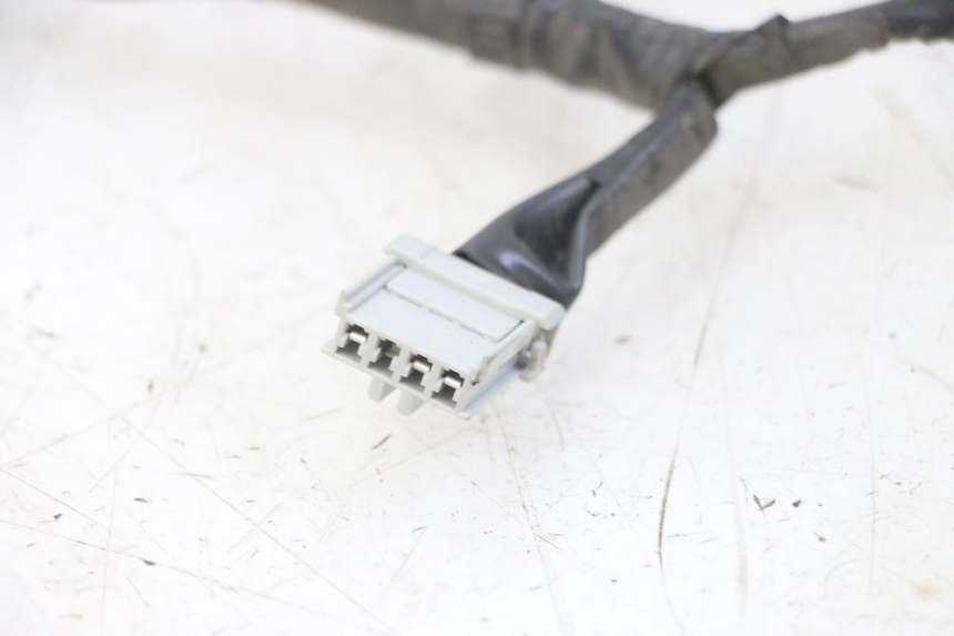 photo de FARO CABLEADO HONDA FORZA ABS 300 (2013 - 2017) - Zoom estado de uso