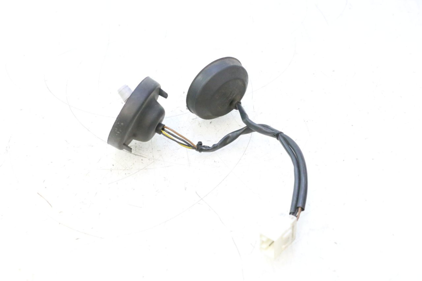 photo de FARO CABLEADO GILERA GP 800 (2007 - 2013) - Zoom estado de uso