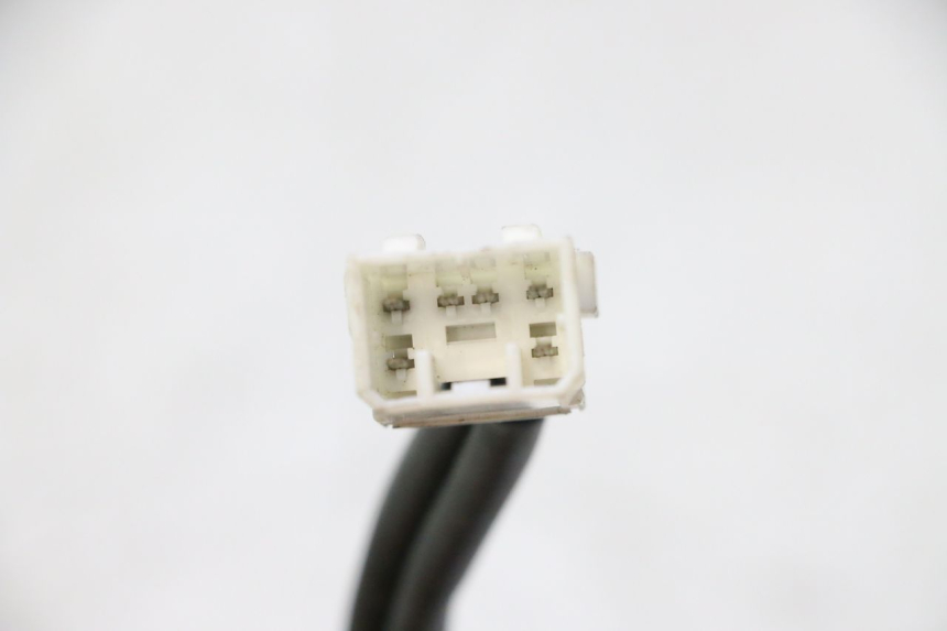 photo de FARO CABLEADO GILERA GP 800 (2007 - 2013) - Otra perspectiva